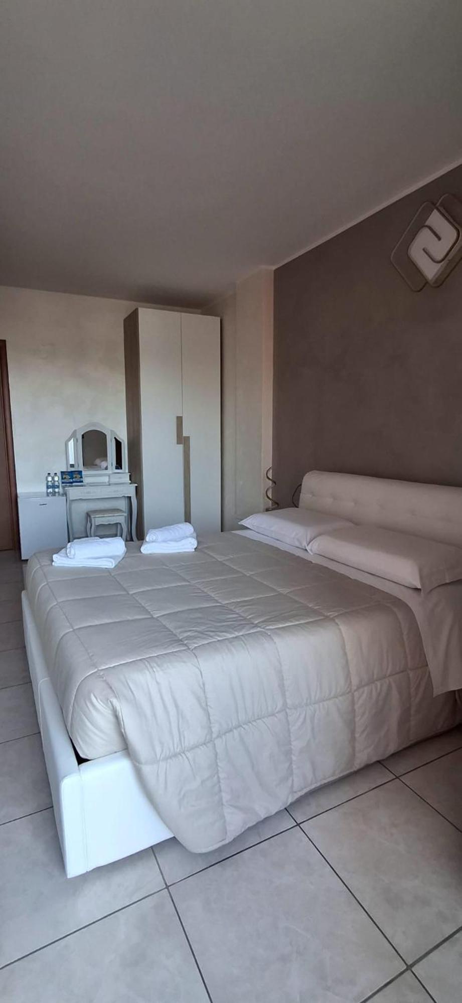 B&B La Ninfa Del Lago Lesina Exterior photo