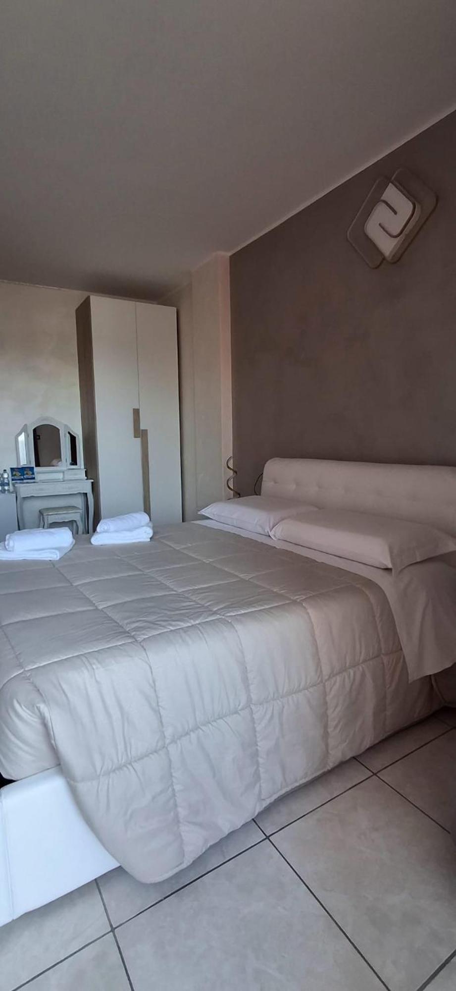 B&B La Ninfa Del Lago Lesina Exterior photo